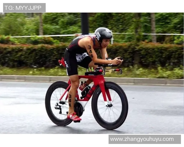 重庆网球队的拼搏之路：从默默无闻到赛场辉煌的奋斗故事