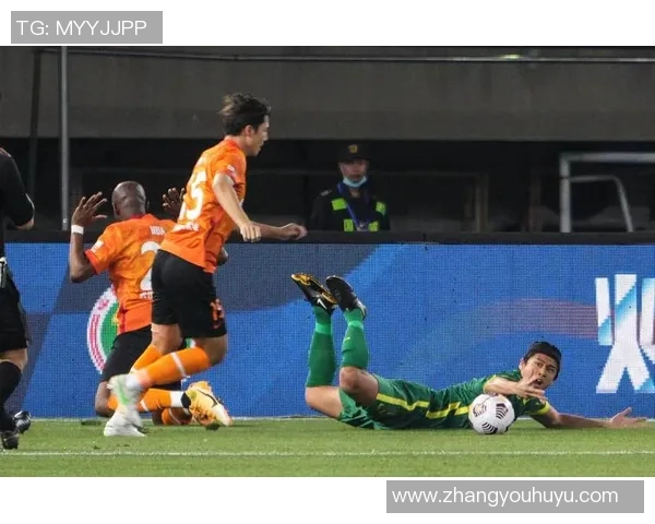 赛后分析：北京足球队与武汉足球队实力对比及比赛亮点总结